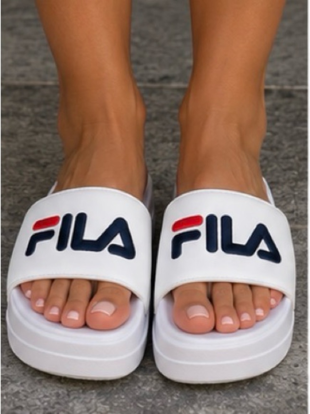 Fila platform slides